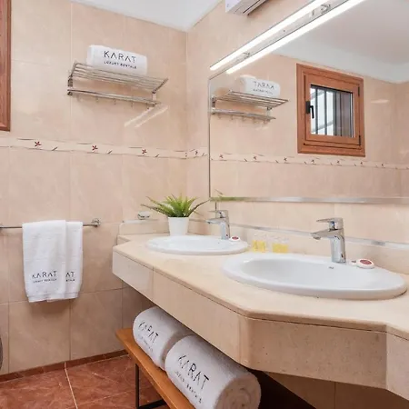 Karat Fernanda Holiday home
